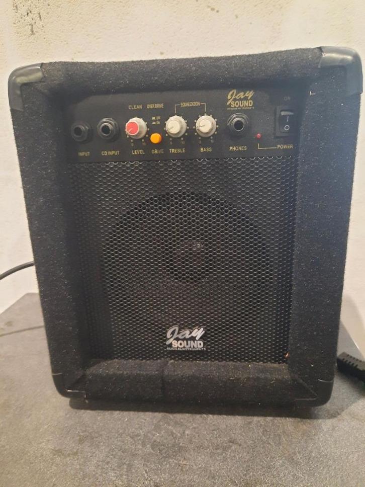 Gitaarversterker Jay Sound – compact & krachtig (20W), Muziek en Instrumenten, Versterkers | Bas en Gitaar, Zo goed als nieuw