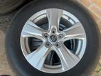 Paire de roues Toyota RAV 4 17 pouces avec pneus, Autos : Pièces & Accessoires, Pneus & Jantes, Pneus et Jantes, Véhicule de tourisme