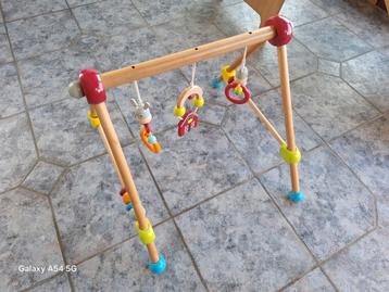activiteitenboog baby, Enlèvement, Utilisé