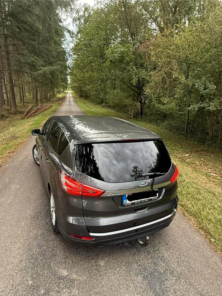 Ford S-Max Automatique 7 place, Auto's, Ford, Particulier, S-Max, ABS, Adaptieve lichten, Adaptive Cruise Control, Airbags, Airconditioning