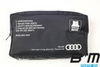 Tasje met 2 veiligheidsvesten Audi A4 8W Sedan, Gebruikt