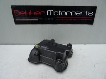 Voorste Kleppendeksel Honda VTR1000F Firestorm 1997-2000 beschikbaar voor biedingen