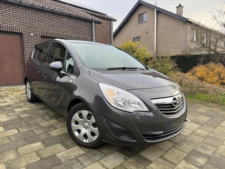 Opel Meriva 1.4 benzine/ fietsendrager/Blanco keuring, Auto's, Opel, Particulier, Meriva, ABS, Airbags, Airconditioning, Bluetooth