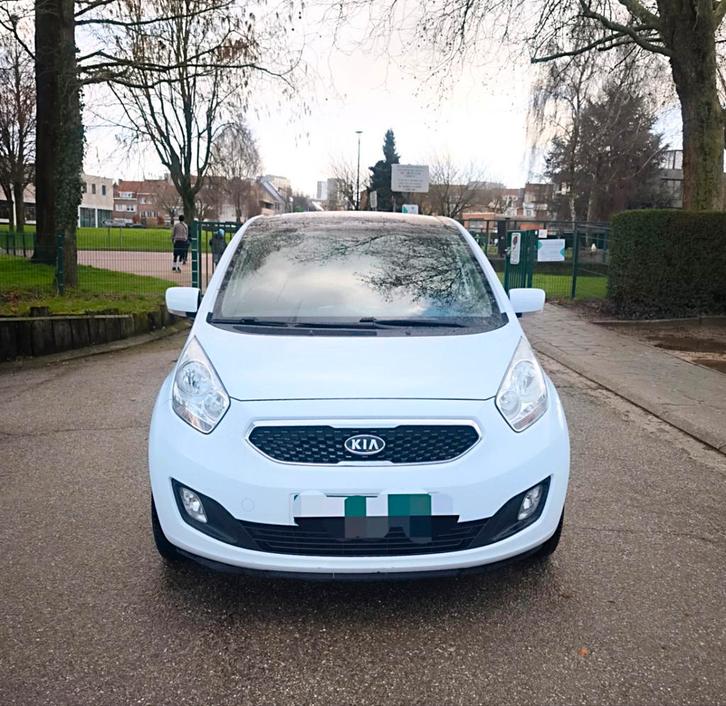 Kia Venga // PRÊT À IMMATRICULÉ, Autos, Kia, Particulier, Venga, Cruise Control, Toit ouvrant, Caméra, Essence, Euro 5, 5 portes