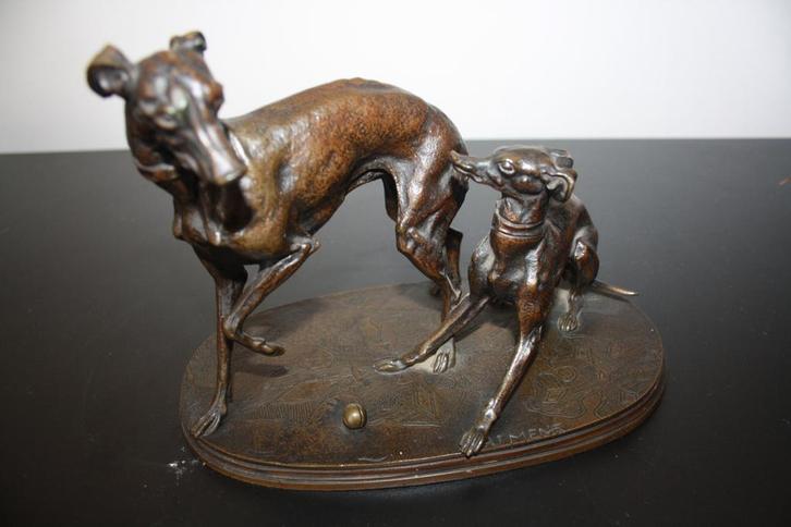 Bronse greyhounds by PJ Mene, Antiek en Kunst, Kunst | Beelden en Houtsnijwerken, Ophalen of Verzenden