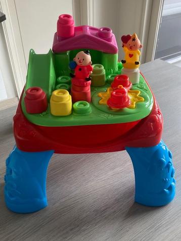 Baby activiteitentafel Soft Clemmy met zachte blokken beschikbaar voor biedingen