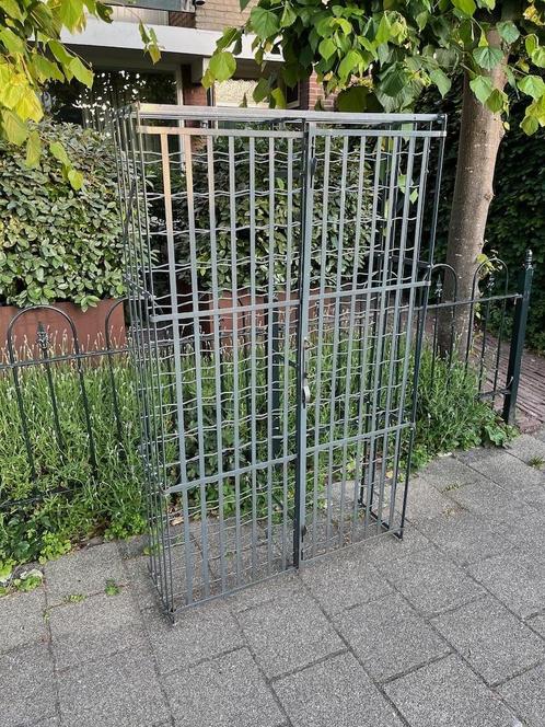 Frans Metalen Wijnrek met deur geschikt voor 150 wijnflessen, Huis en Inrichting, Woonaccessoires | Wijnrekken, Gebruikt, 75 cm of meer