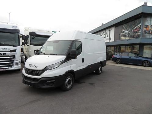 Iveco Daily 35 S 14, Autos, Camionnettes & Utilitaires, Entreprise, Achat, Air conditionné, Anti démarrage, Attache-remorque, Iveco