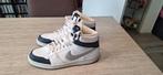 Hoge basketbalschoenen Nike, Sport en Fitness, Basketbal, Ophalen, Zo goed als nieuw, Schoenen