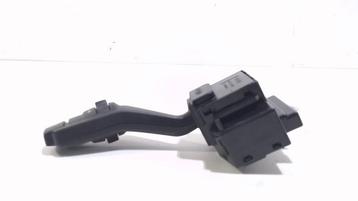 STUURSCHAKELAAR LINKS Ford Focus 2 (17D940) beschikbaar voor biedingen