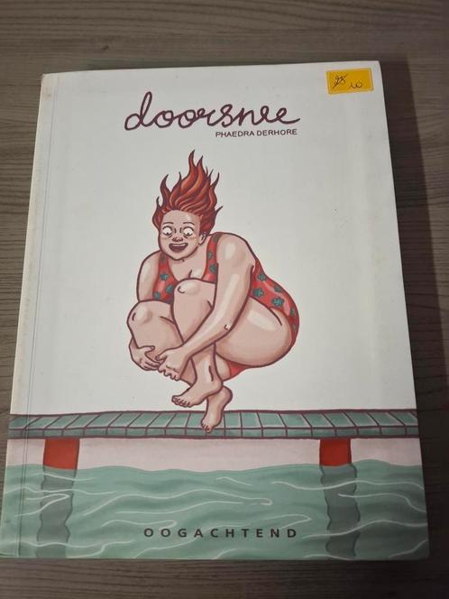 Phaedra Derhore - Doorsnee, Boeken, Stripverhalen, Zo goed als nieuw, Ophalen of Verzenden