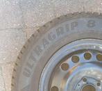 4 pneus sur jante - Goodyear Ultragrip 8 hiver - 195 65 R15, 15 inch, Banden en Velgen, Gebruikt, Winterbanden