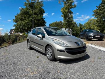 Peugeot 207/BENZINE/CAMERA/CARPLAY beschikbaar voor biedingen