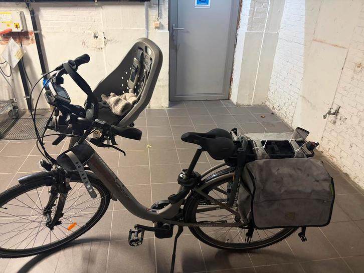 Elektrische damesfiets, Fietsen en Brommers, Elektrische fietsen, Zo goed als nieuw, Overige merken, 59 cm of meer, 50 km per accu of meer