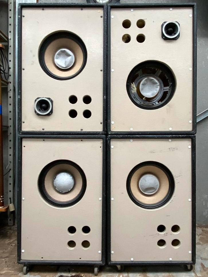 Vier grote luidsprekers, Audio, Tv en Foto, Luidsprekerboxen, Gebruikt, 60 tot 120 watt, Ophalen