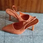 Pompen maat 40, Pumps, Oranje, Ophalen of Verzenden, Zo goed als nieuw