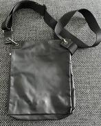 Schoudertas BREE, Handtassen en Accessoires, Ophalen, Gebruikt