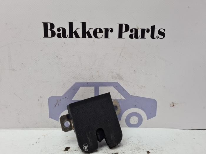 Slotmechaniek Achterklep van een Volkswagen Polo, Auto-onderdelen, Carrosserie, Volkswagen, Gebruikt, 3 maanden garantie