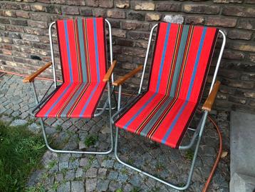 2 wondermooie vintage retro campingstoelen tuinstoelen beschikbaar voor biedingen