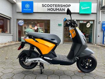 Piaggio 1 ELECTRIC 1.2kw 45Km/h SUNSHINE MIX (nr.263), Fietsen en Brommers, Elektrisch, Overige modellen