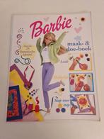 Boek knutselen : barbie maak en doe boek, Hobby en Vrije tijd, Ophalen of Verzenden, Zo goed als nieuw