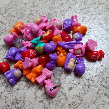 Gogos lot gogo figuurtjes poppetjes o.a. glitter beschikbaar voor biedingen