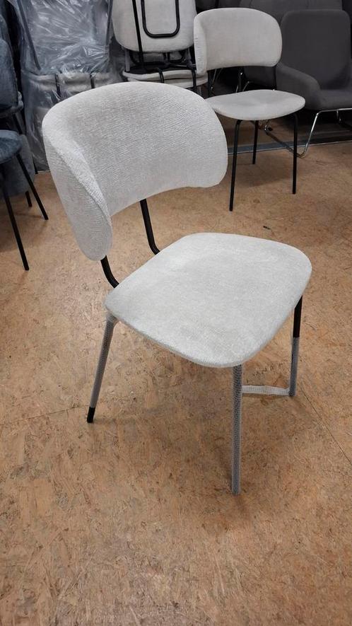 72 restpartij NIEUW trendy horeca retro teddy stof eetkamer, Huis en Inrichting, Stoelen, Zo goed als nieuw, Metaal, Stof, Wit
