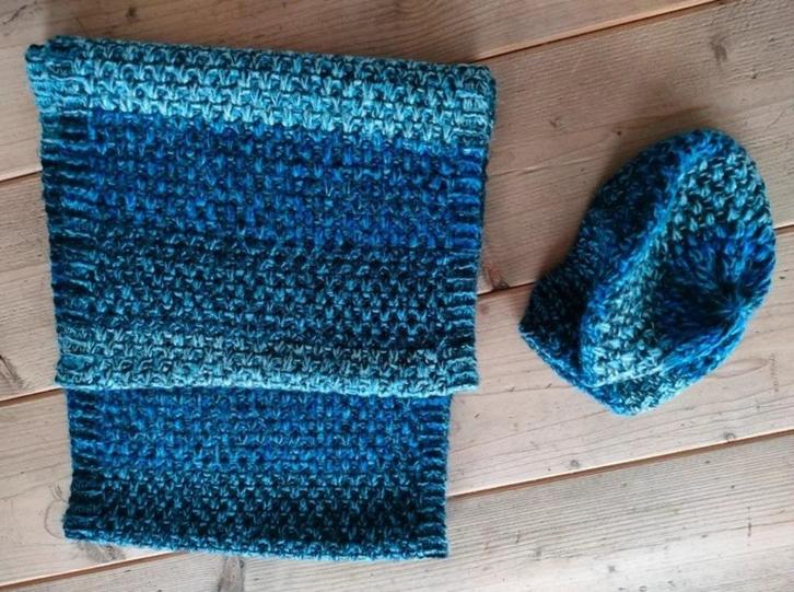 Mooie zachte sjaal en muts Veritas. Prikt niet!, Kleding | Dames, Mutsen, Sjaals en Handschoenen, Zo goed als nieuw, Sjaal, Ophalen of Verzenden