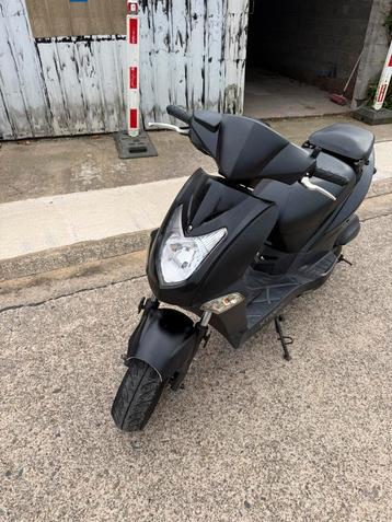 Kymco agility b klasse 2010 beschikbaar voor biedingen