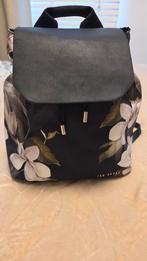 Ted baker rugzak, Ophalen