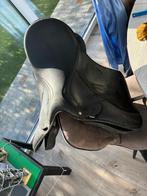 Wintec veelzijdigheidszadel 17 inch, Dieren en Toebehoren, Paarden en Pony's | Zadels, Ophalen, Gebruikt