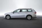 (2ARR445) VOLKSWAGEN PASSAT VARIANT, Auto's, Stof, Bedrijf, 5 deurs, https://public.car-pass.be/vhr/ab5698e1-804b-4d1c-8eda-343e34c3b02d