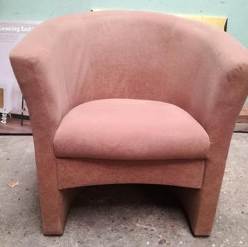 fauteuile  licht bruin  voor kot of kamer