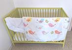 💚 Babybedje + matras + donsdeken en overtrek lime green, Kinderen en Baby's, Kinderkamer | Bedden, Ophalen, Zo goed als nieuw