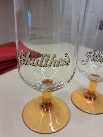 2 Bierglazen 0,25 l Schultheis Bier  emaille beschikbaar voor biedingen