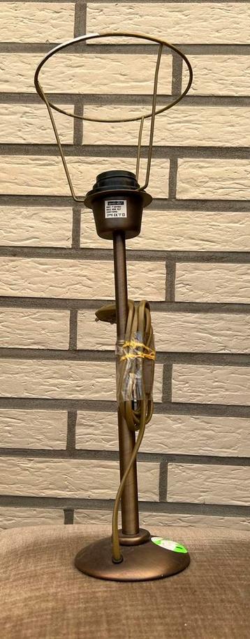 Lampe de chevet beschikbaar voor biedingen