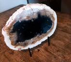 Tranche de géode d’agate naturelle sur socle, Enlèvement ou Envoi