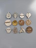 Lot 12 badges Allemand WW2, Enlèvement ou Envoi