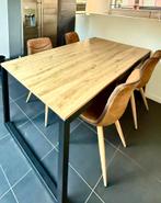 Eettafel van echt hout + 4 stoelen – industriële stijl, Huis en Inrichting, Ophalen