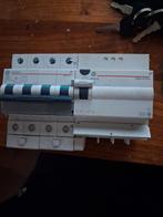 63 A 300ma 3 fase differentieel, Ophalen of Verzenden, Zo goed als nieuw