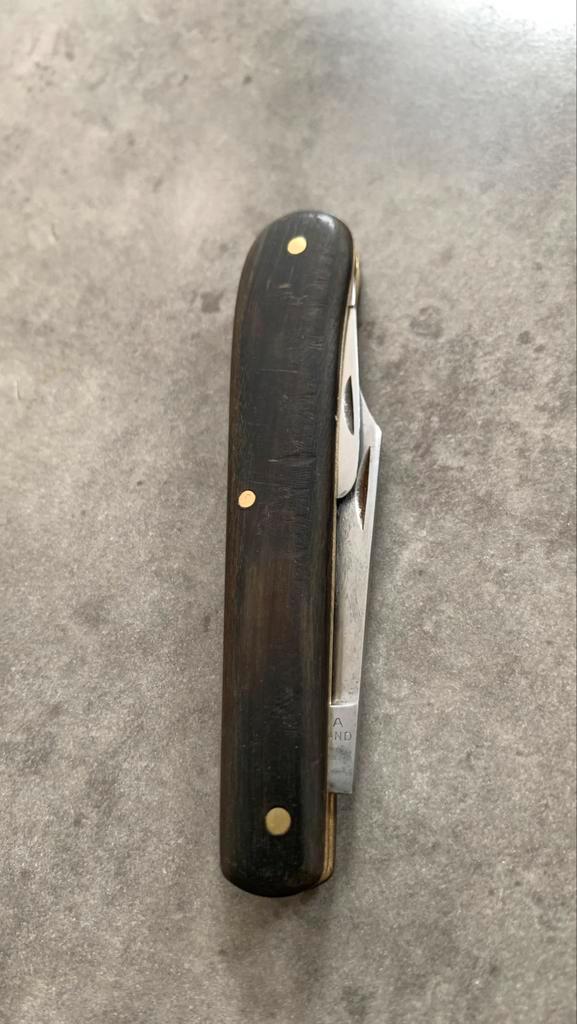 Victorinox (Victoria) zeldzaam 🇨🇭, Caravans en Kamperen, Kampeergereedschap, Gebruikt, Ophalen of Verzenden