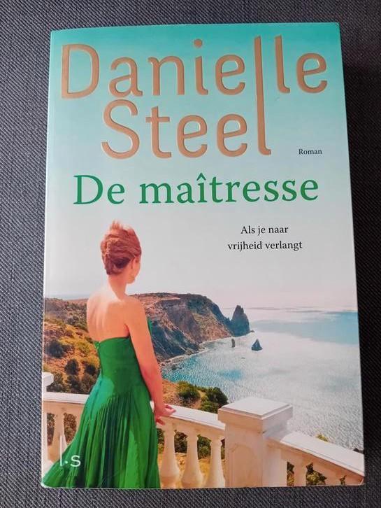 Danielle Steel - De maîtresse, Livres, Romans, Utilisé, Enlèvement ou Envoi
