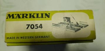 Passage à niveau Marklin 7054 en ovp, Neuf, Analogique, Enlèvement ou Envoi, Courant alternatif
