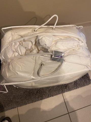 Dekbed 200x200 beschikbaar voor biedingen