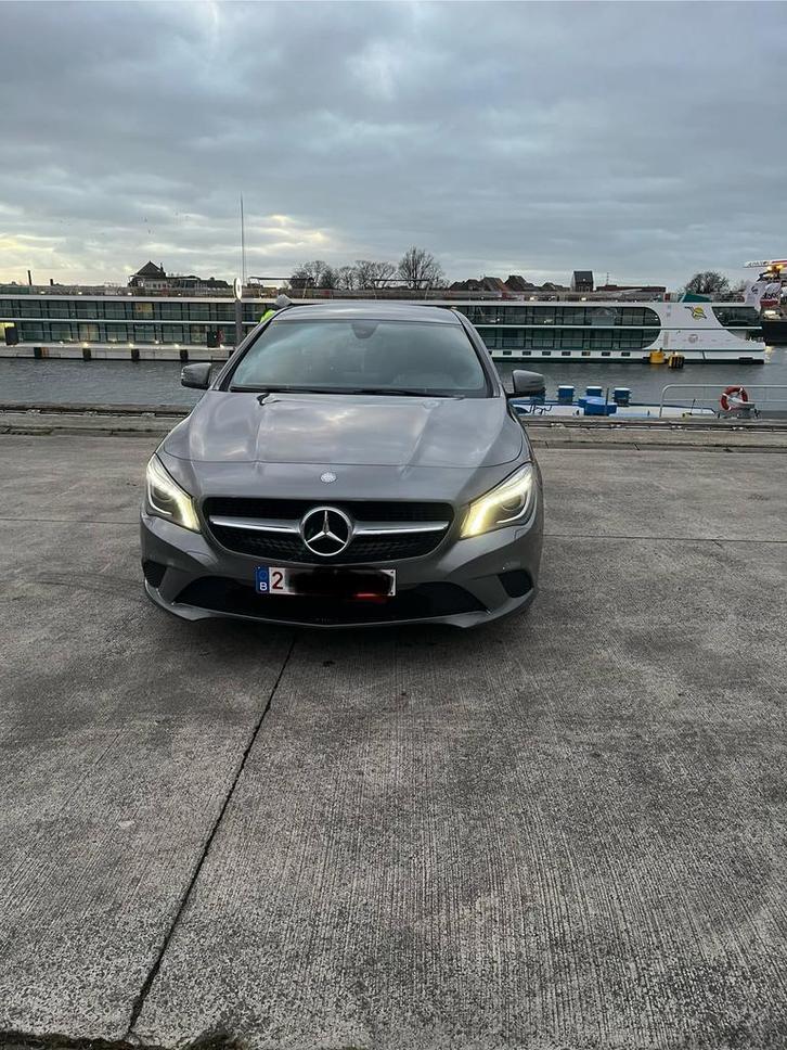 Mercedes Benz cla 200 CDI    €17,500, Auto's, Mercedes-Benz, Particulier, CLA, Diesel, Euro 6, 4 deurs, Automaat, Ophalen