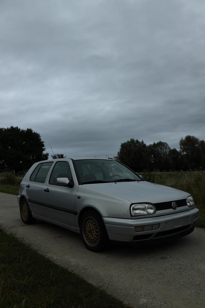 Golf 3, Auto's, Volkswagen, Particulier, Golf, Airbags, Bluetooth, Radio, Benzine, 5 deurs, Handgeschakeld, Zilver of Grijs, Overige kleuren