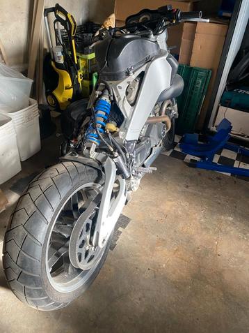 Onderdelen buell xb9s  beschikbaar voor biedingen