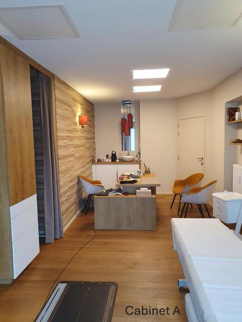 Location de cabinets médicaux ou paramédicaux à Nivelles, Immo, Appartementen en Studio's te huur, Provincie Waals-Brabant