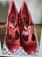 Escarpins rouges de la marque NOE, taille 39, à l'état neuf , Vêtements | Femmes, Chaussures, Enlèvement ou Envoi, Escarpins, Noe