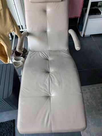 Ligzetel/Relaxzetel  beschikbaar voor biedingen